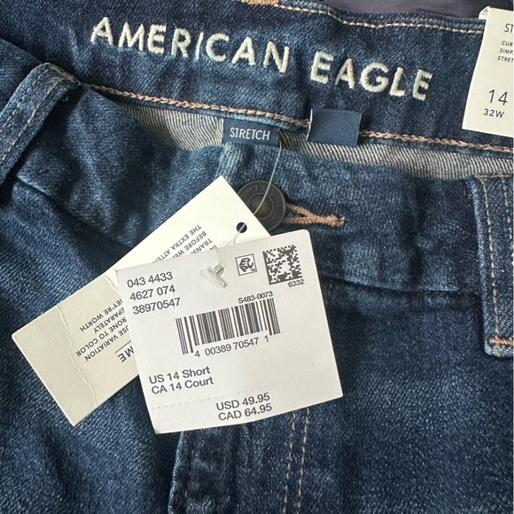 American Eagle Curvy Mom Jean - Picture 8 of 8